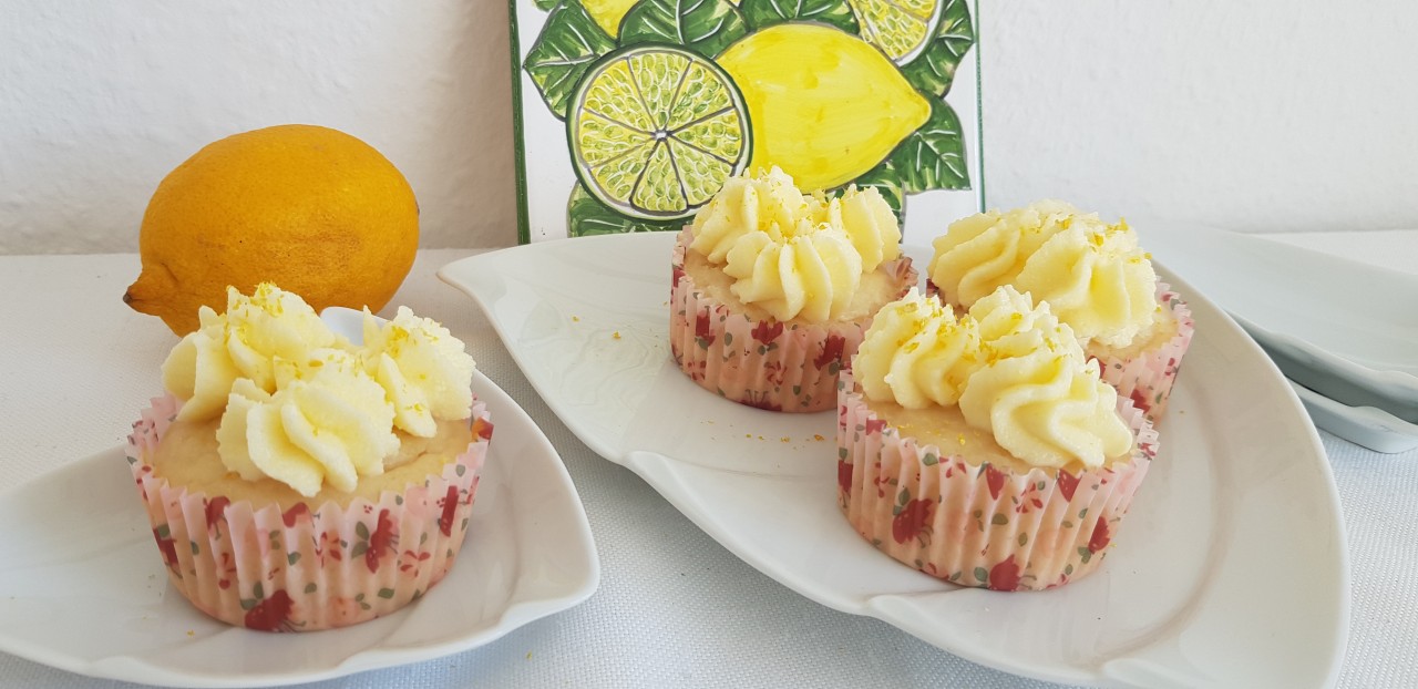 Zitronen Joghurt Cupcakes